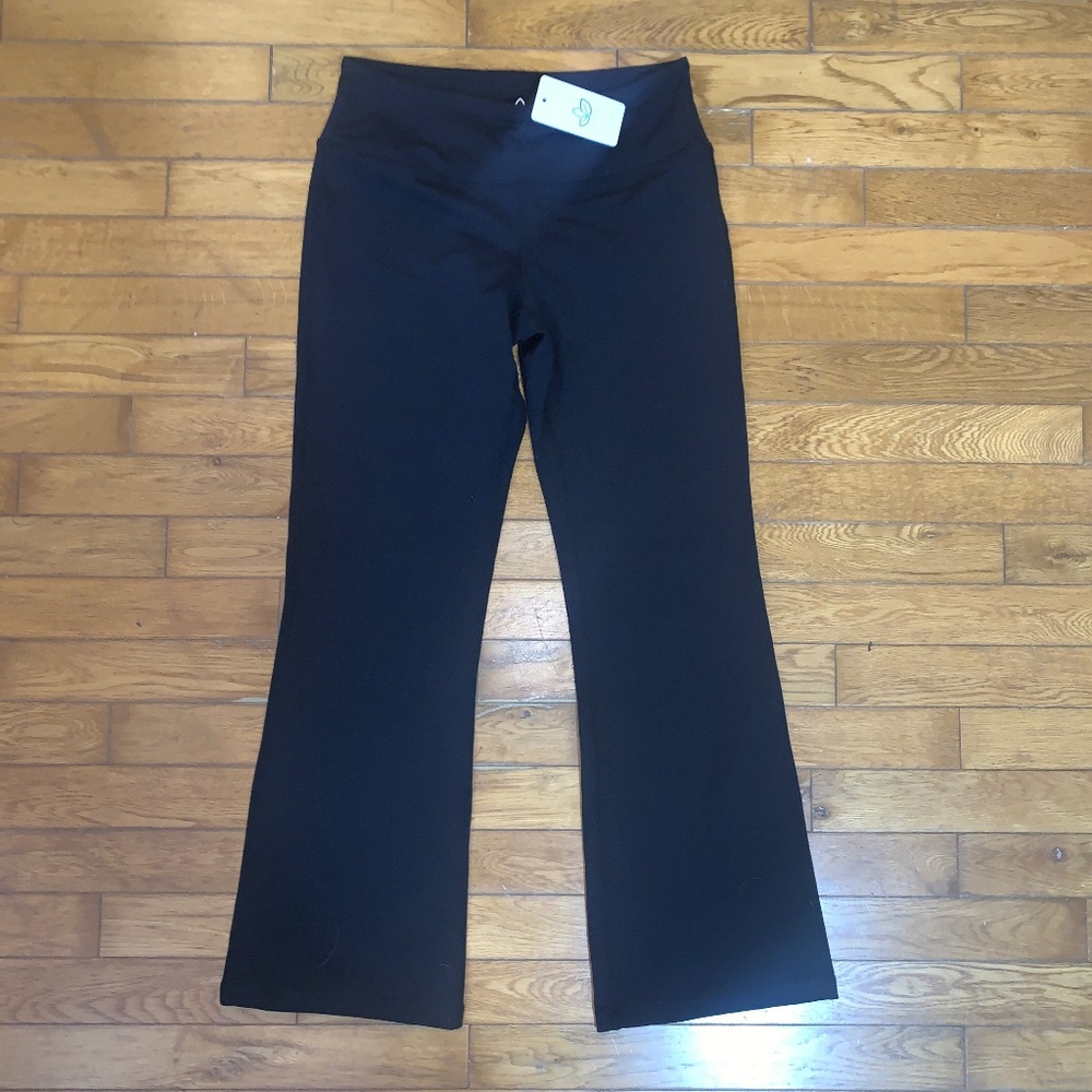 New Yogipace Yoga Pants Size S Flare Leggings Stretch Yogi Pace Yoga NWT
